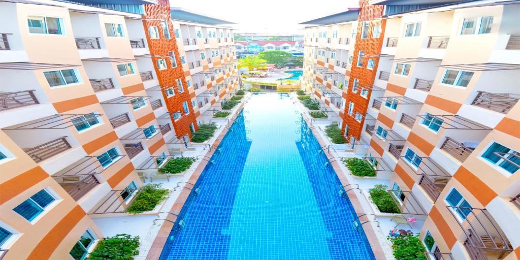 Andatel Grande Patong Phuket Екстер'єр фото