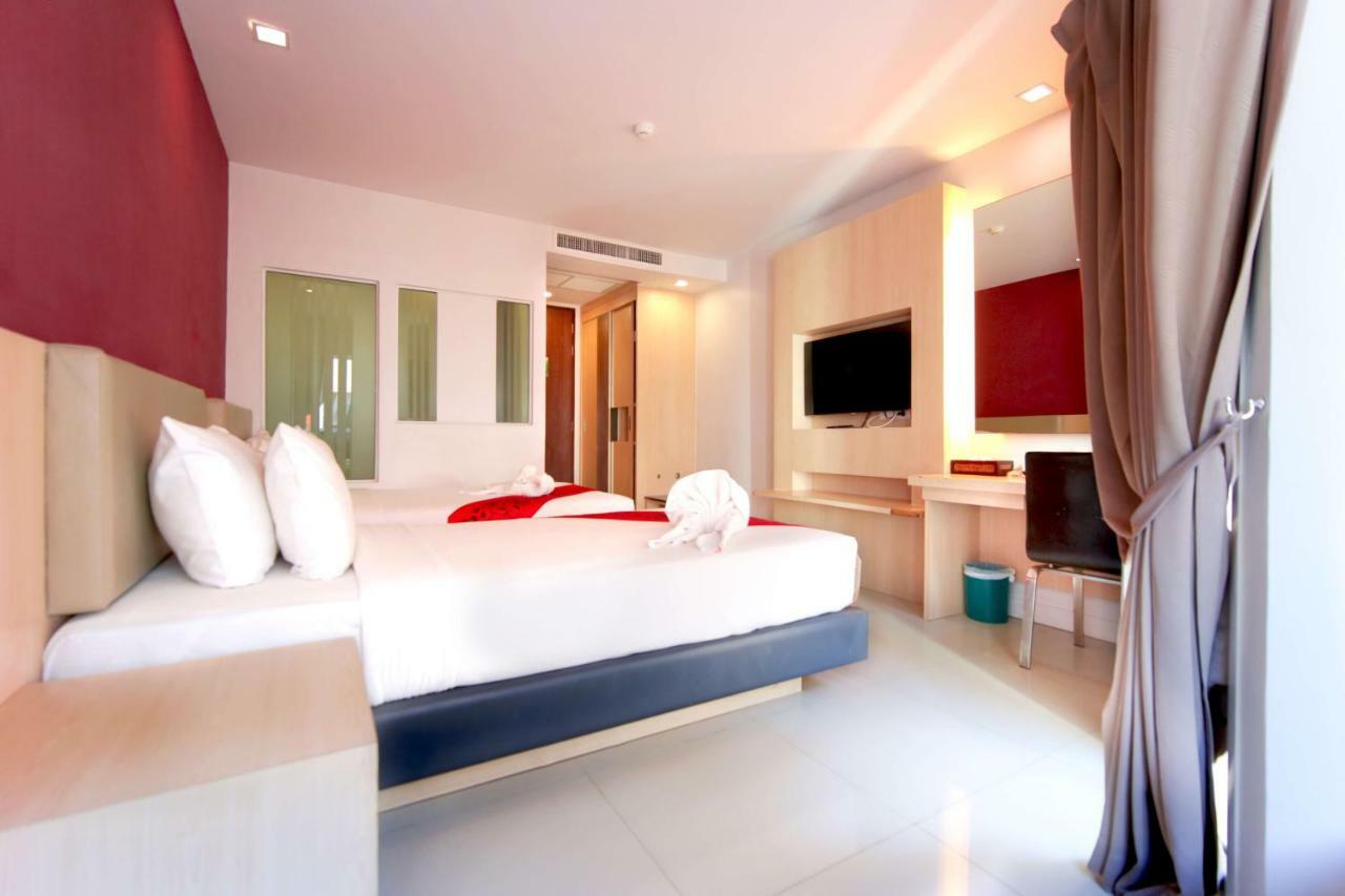 Andatel Grande Patong Phuket Екстер'єр фото